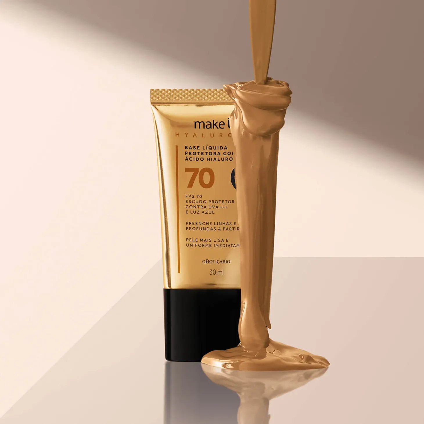 Base liquida protectora hialuronica Fps70 30Ml Make B.