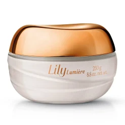 Crema Hidratante Satinada Desodorante Corporal Lily Lumière, 250 g. EXP Essence